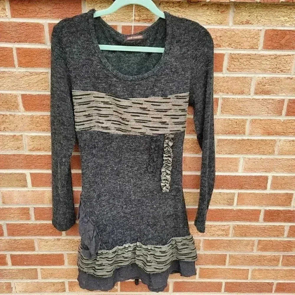 John Fashion Grey Wool Blend Dress Women's Size Small/ Medium Knee Length